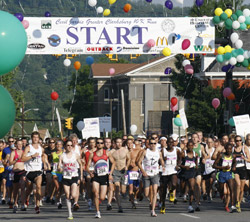 Clarksburg 10K start